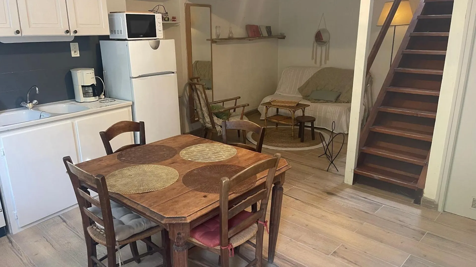 Bed & Breakfast Hameau Du Hour - Chambre D'Hotes Et Gites Beraut