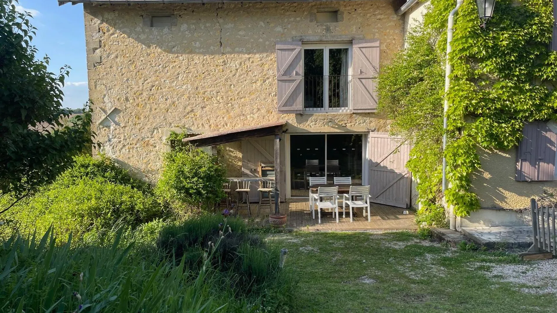 Bed & Breakfast Hameau Du Hour - Chambre D'Hotes Et Gites Beraut