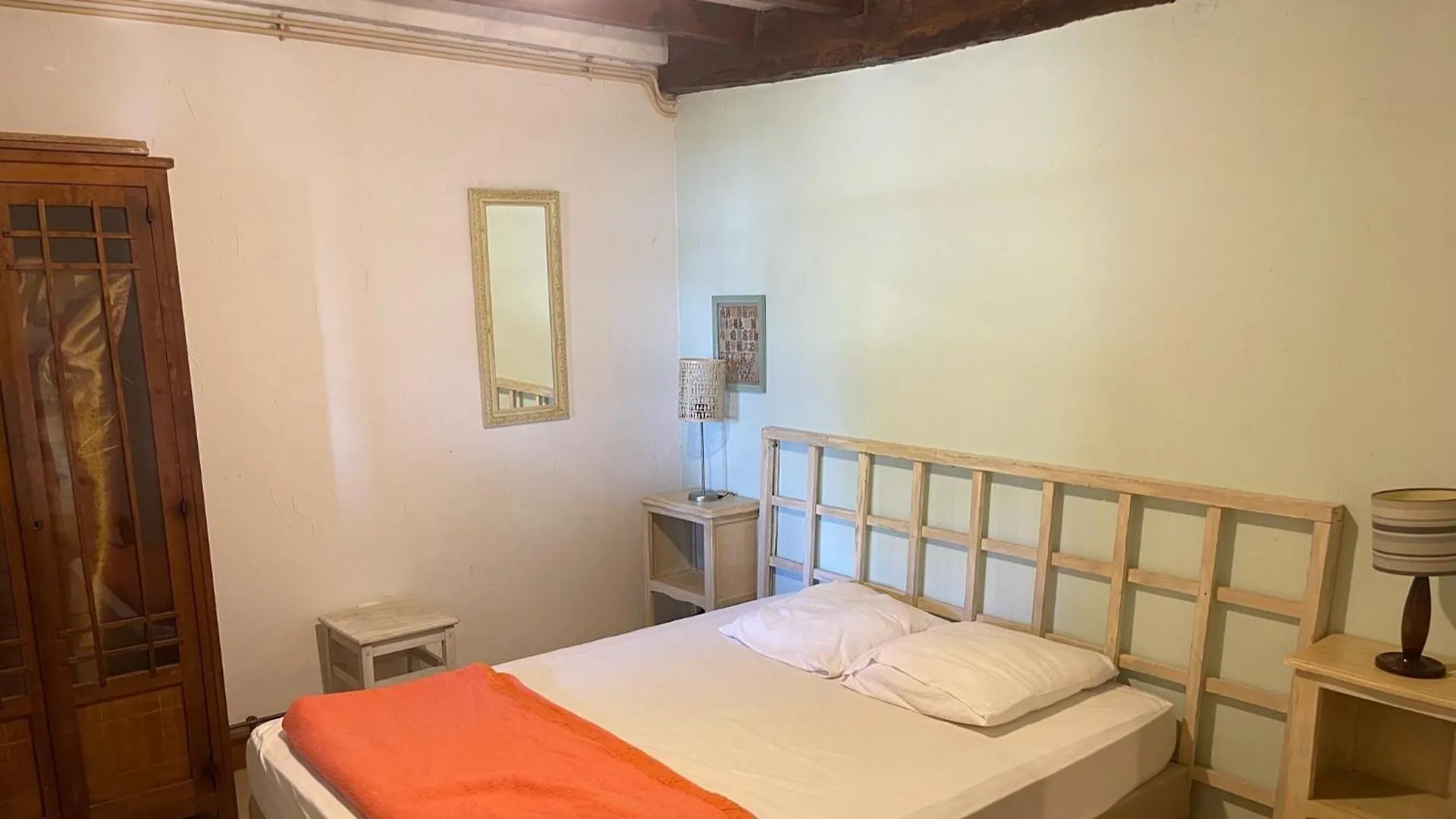 Hameau Du Hour - Chambre D'Hotes Et Gites Beraut 0*,