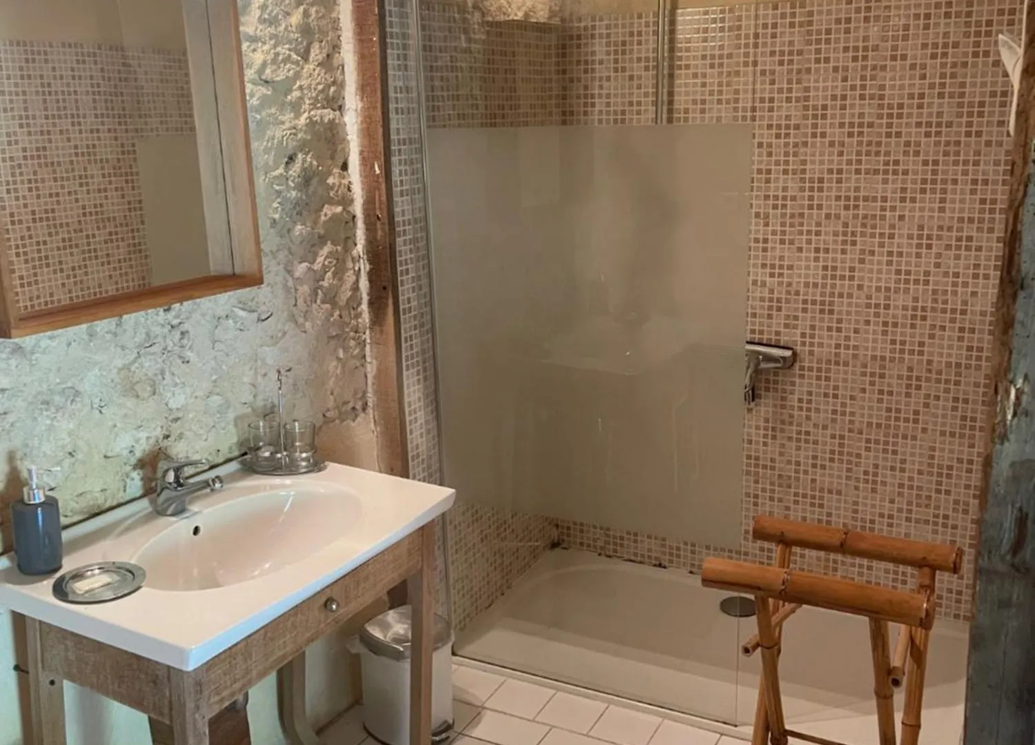 Hameau Du Hour - Chambre D'Hotes Et Gites Beraut